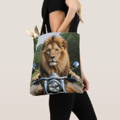 Leeuw op motor tote bag (Dichtbij)