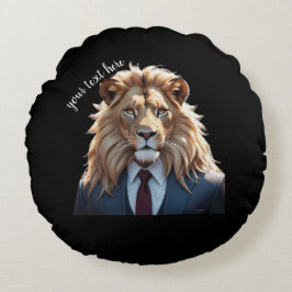 leeuw op pak rond kussen