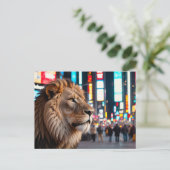 Leeuw op Times Square Feestdagenkaart (Staand voorkant)