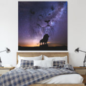 Leeuw Spirit & Silhouet in nacht Sky Canvas Afdruk (Insitu (Slaapkamer))