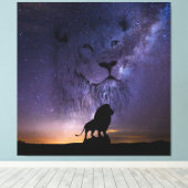 Leeuw Spirit & Silhouet in nacht Sky Canvas Afdruk (Insitu (Houten vloer))