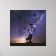 Leeuw Spirit & Silhouet in nacht Sky