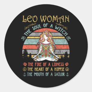 Leeuw vrouw de ziel van een heks vintage verjaarda ronde sticker