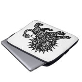 Leeuw Zodiac Sun‑Mane Leeuw | BurnsInHell Laptop Sleeve (Voorkant onderkant)
