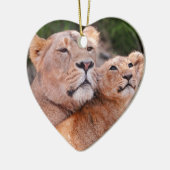 Leeuwen en leeuwen rusten voor de tante keramisch ornament (Links)