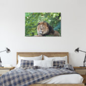 Leeuwen in een bos canvas afdruk (Insitu (Slaapkamer))
