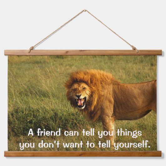 Leeuwen in een veld die naar je kijken hangend wandkleed (Voorkant)