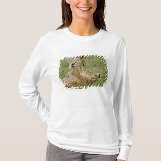 Leeuwenwelp Spelend T-shirt (Voorkant)
