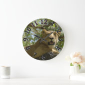 Leeuwin die van de Klok van de Boom kijken (Huis)