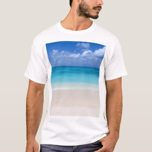 Leeward Beach   Foto van Turks- en Caicoseilanden T-shirt