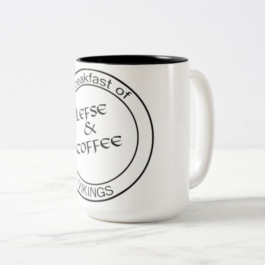 Lefse & Coffee - Ontbijten van Vikings-Mok Tweekleurige Koffiemok (Voorkant rechts)