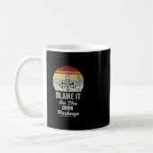 Leg het bij het drankpakket 4 koffiemok (Links)
