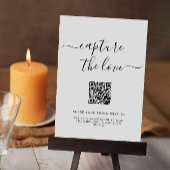 Leg het liefde QR-codeteken vast, minimalistisch Kaart