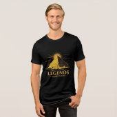 Legacy Blijft Egypte Piramide T-shirt (Voorkant volledig)