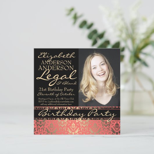 Legale en Blond Elegant en Funny Birthday Party Kaart (Staand voorkant)