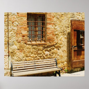 Lege bank voor een muur, Monteriggioni, Poster