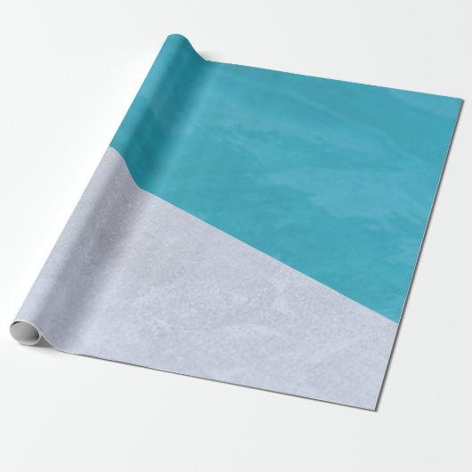 Lege grijze vloer naast pool cadeaupapier (Uitgerold)