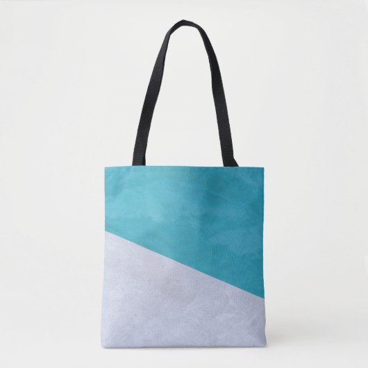 Lege grijze vloer naast pool tote bag (Voorkant)