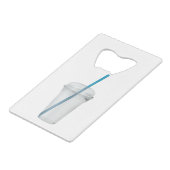 Lege plastic gladde beker met rietje creditkaart flessenopener (Voorkant Gekanteld)