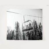 Lege skilift // Zwarte en Witte winter Wandkleed (Voorkant (horizontaal))