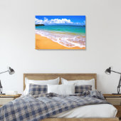 Lege strand en blauwe wateren canvas afdruk (Insitu (Slaapkamer))