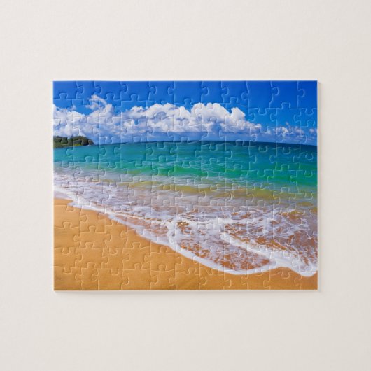 Lege strand en blauwe wateren legpuzzel (Horizontaal)