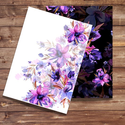 Lege uitnodiging aquarel paarse roze bloem