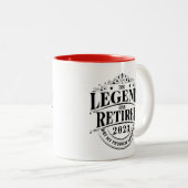 Legend heeft 2023 gepensioneerd en niet mijn probl tweekleurige koffiemok (Voorkant rechts)