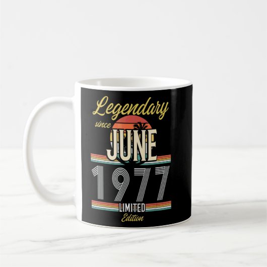 Legenda sinds juni 1977 koffiemok (Links)