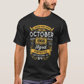 Legenda werd geboren in oktober 1966 en 54e verjaa t-shirt
