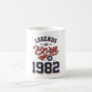 Legenda wordt in 1982 geboren op jaardag gift koffiemok