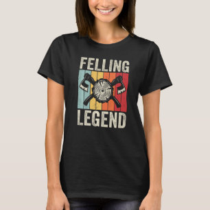 Legendarische bijl voor het vellen van bomen uit h t-shirt