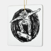 Legendary Skater Doing Mid-Air Skateboarden Keramisch Ornament (Links)