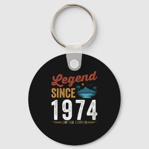 Legende sinds 1974 van de geboorte Retro Sleutelhanger