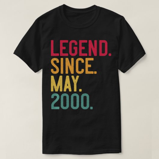 Legende sinds mei 2000 22e verjaardag Gift 22 jaar T-shirt (Design voorkant)
