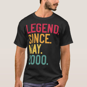 Legende sinds mei 2000 22e verjaardag Gift 22 jaar T-shirt