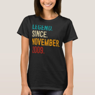 Legende sinds november 2009 13e verjaardag 13 jaar t-shirt