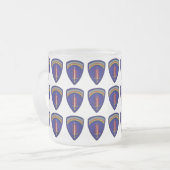 Leger USAREUR Europe patch veet Mok (Voorkant links)