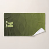 Legergroen olijf geometrisch maaspatroon Monogram Bad Handdoek (Handdoek)