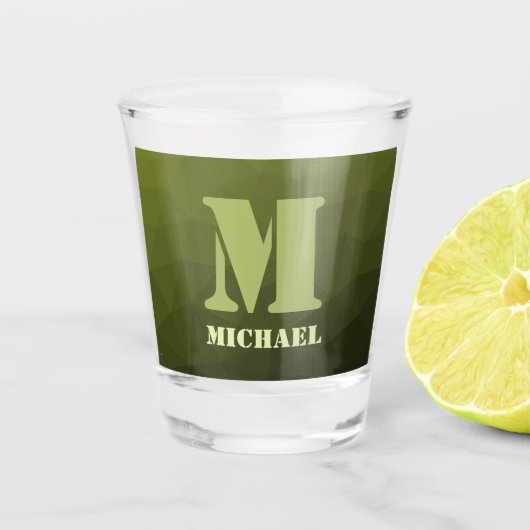 Legergroen olijf geometrisch maaspatroon Monogram Shot Glas (Voorkant)