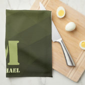 Legergroen olijf geometrisch maaspatroon Monogram Theedoek (Quarter Fold)