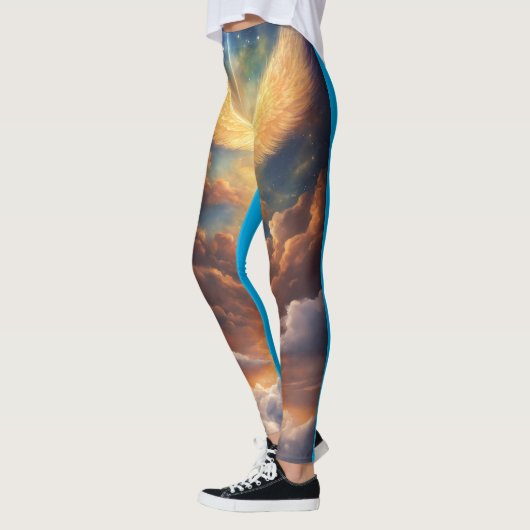 "Leggings Celestiales: Seres de Luz y Nubes" Leggings (Links)