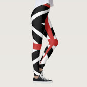 Leggings in zwart, wit en rood. (Rechts)
