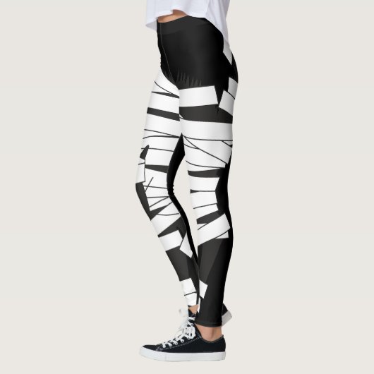leggings met een gele zwarte kattenmummijn (Links)