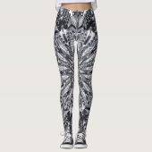 Leggings van Black, White en Grey Snowflake Mandal (Voorkant)