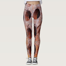 Leggings van geroosterd geperforeerd metaal