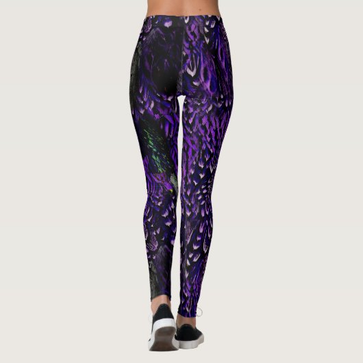 Leggings van gothische Paarse veren (Achterkant)