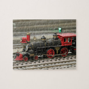Legpuzzel met oude trein op sporen