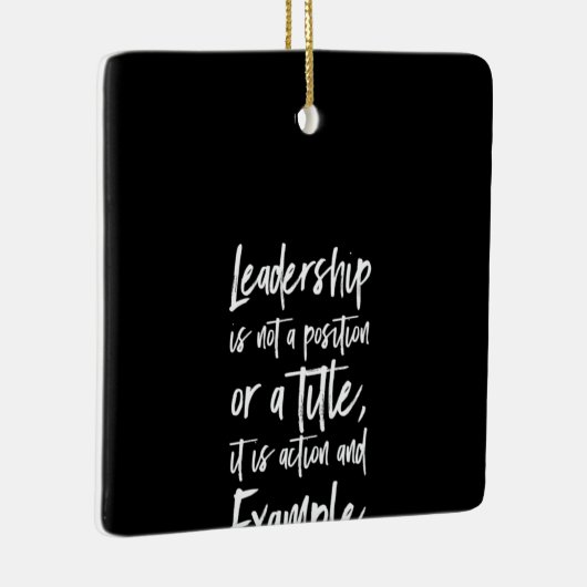 leiderschap is een voorbeeld keramisch ornament (Rechts)