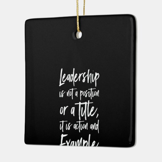 leiderschap is een voorbeeld keramisch ornament (Links)